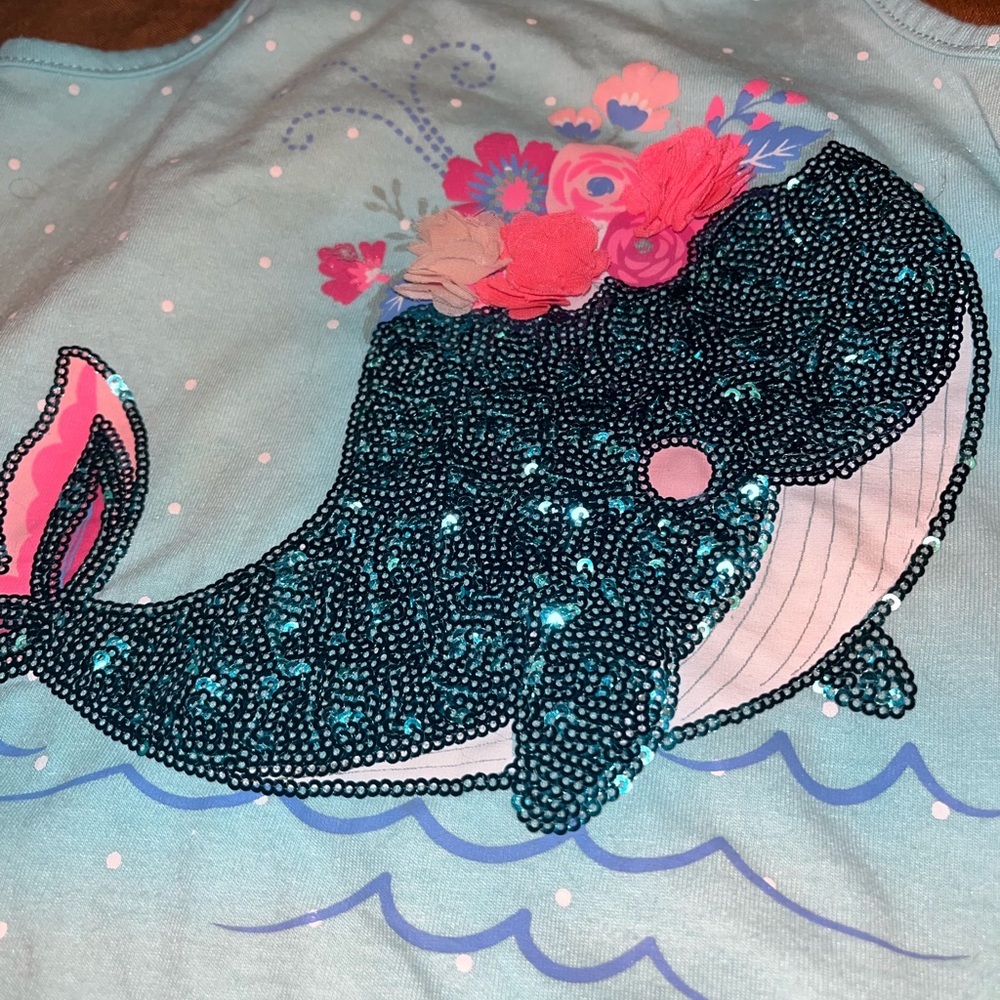 Tommy Bahama little girl whale shirt - Picture 2 of 4